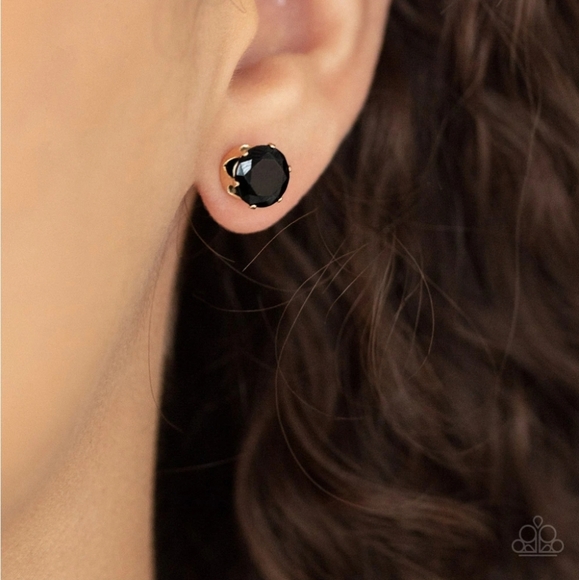 Modest motivation Post Earrings